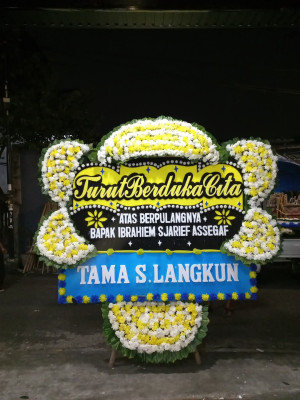 Papan Bunga Duka di Papanggo