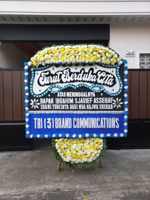 Papan Bunga Duka di Papanggo